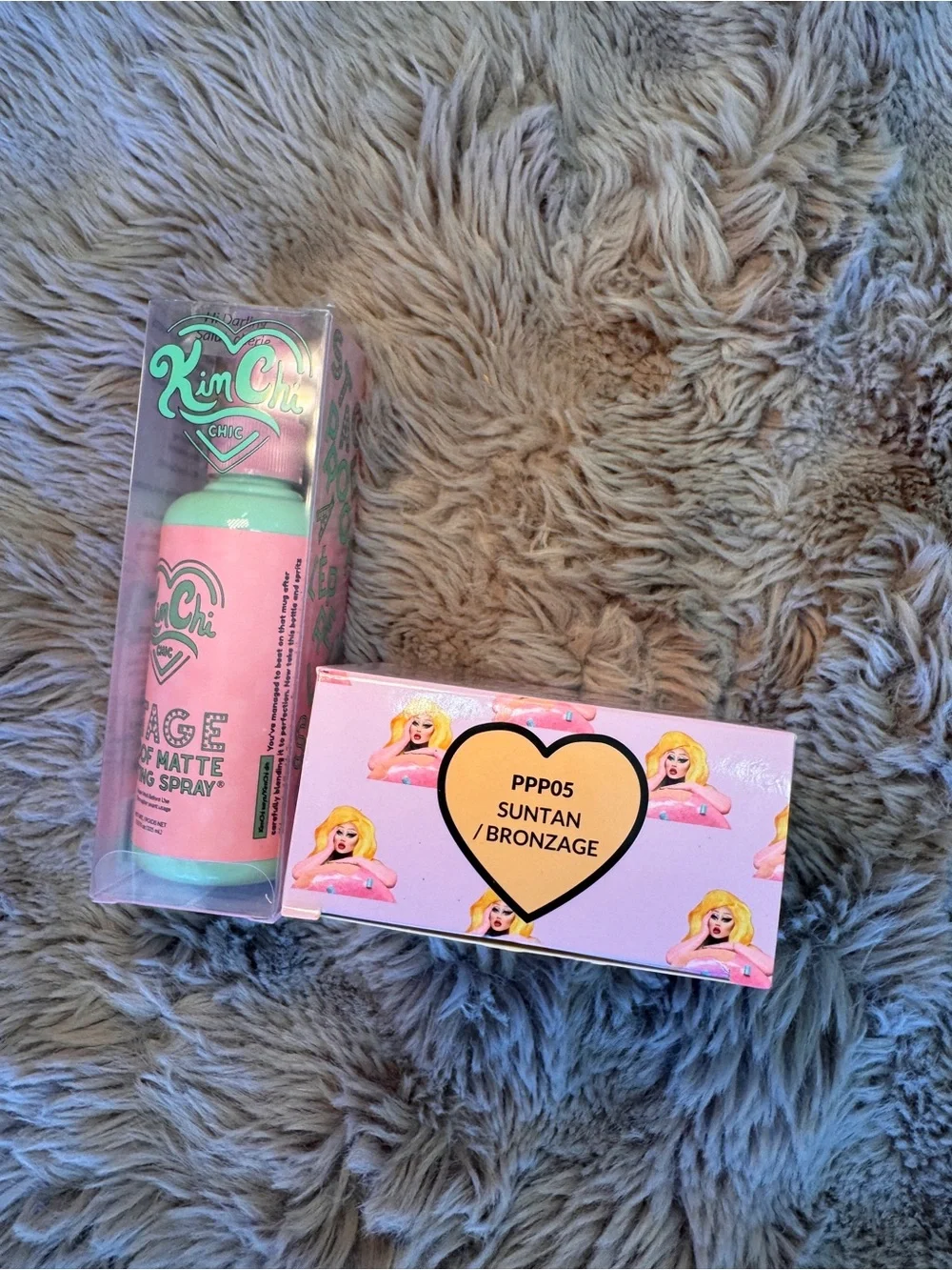 KiinChi Matte Setting Spray & Suntan Setting Powder NEW